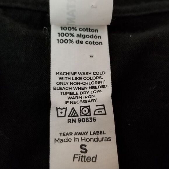 Very Important Tee District. Black graphic Tee. - Picture 6 of 6